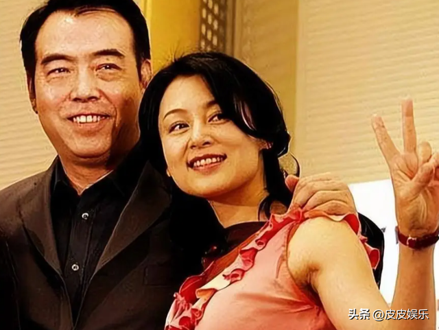 长得太美被导演占为己有，4年后生下大明星儿子，16岁开始争光了