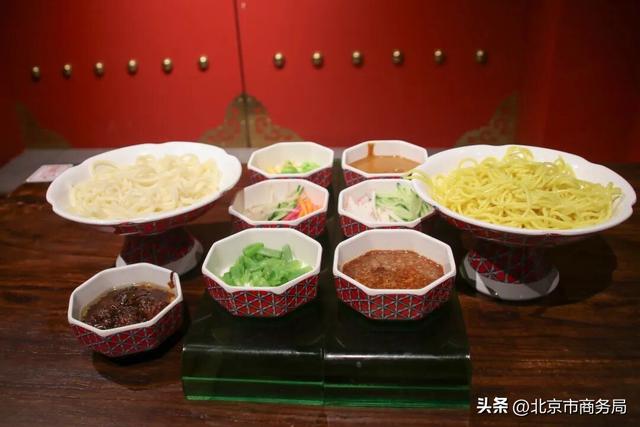 首发观察 | 北京11个月新增首店960余家，中轴线「首店藏宝图」请收好