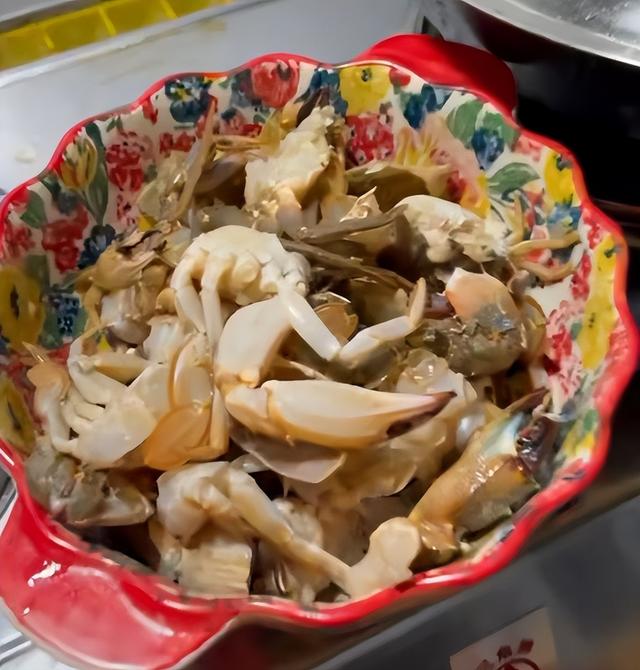 做了20多年房地产，北京姑娘不干了，跨越2800公里来浙江无人岛上班：螃蟹管够，沙鳗钓到手软