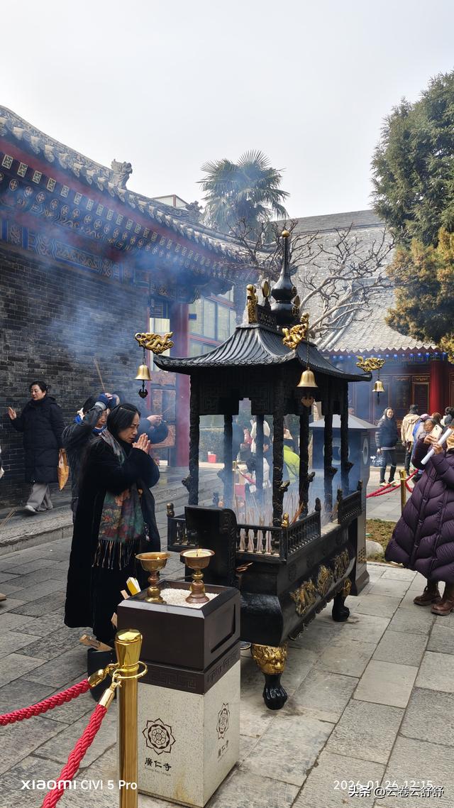 墙角旮旯广仁寺 巷子深处人如织