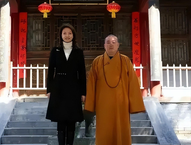 丈夫入狱、男友死缓，离开央视又被释永信牵连，她还能翻身吗？