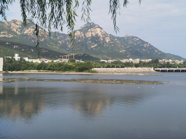 初秋，迎着习习秋风骑行赏景