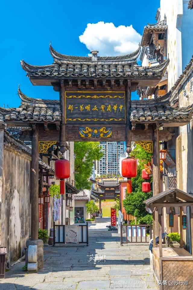 比凤凰古城安静，比芙蓉镇好玩，沈从文笔下的“小重庆”为何不火