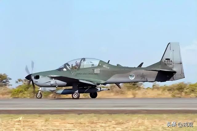 特朗普对尼日利亚喊打喊杀？借口救基督徒，实则盯上了石油！