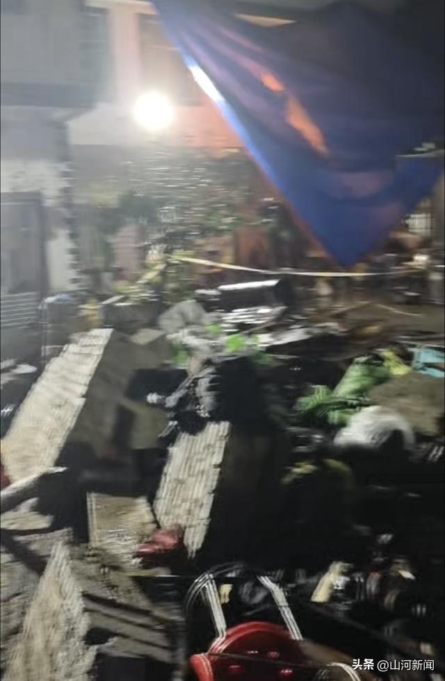云南昭通一村民家办丧事时围墙倒塌，致前来吊唁的6人身亡