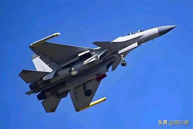 日本终于认清现实，和中国的差距藏不住了，战机挑衅失败反遭驱赶