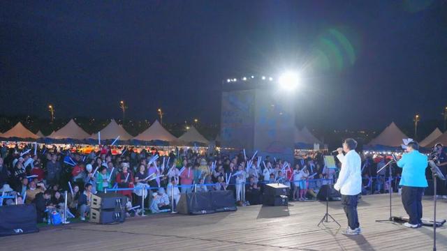 夜幕乐章：街头音乐会奏响幸福旋律——“潮流向北 春城焕新”报业主流媒体看长春青春蝶变系列报道之二