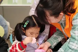 看，这群孩子在普陀“追春天”图片