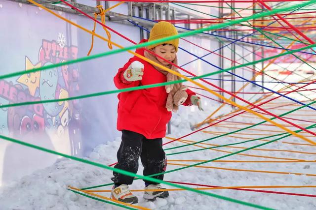 2万㎡超大雪场敞开玩儿!龙潭冰雪节焕新升级→