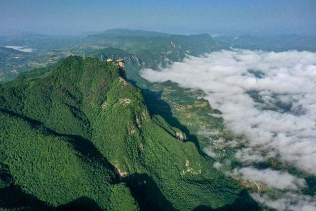 绿意守护 青山不负——走进鸡峰山国家森林公园