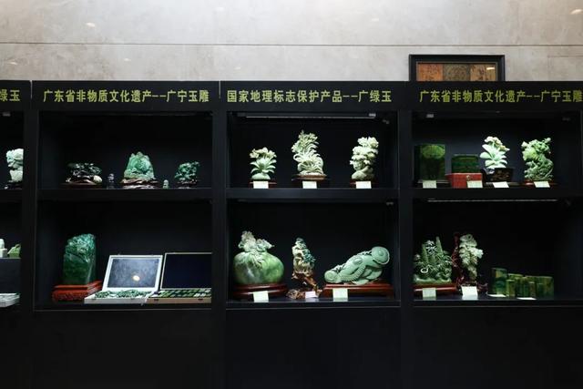 人人人人人！肇庆啤酒嘉年华开幕，现场好震撼→