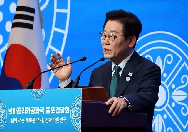 韩国终于等来机会，对高市早苗出了一口恶气，顺手帮中国一个大忙