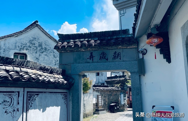 来杭州“江南第一迷宫镇”吧，全新玩法上线，免费且有特殊路线！