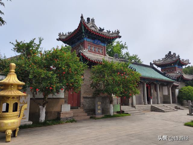 二刷毓璜顶，历经百年的玉皇庙古建筑群，山门里遇到两位门神