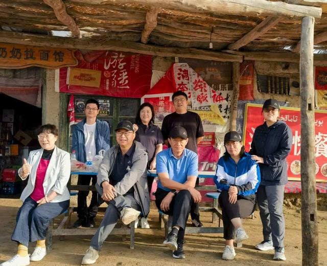 自治区旅行社协会考察和田文旅资源 为秋冬季旅游产品设计“探路”