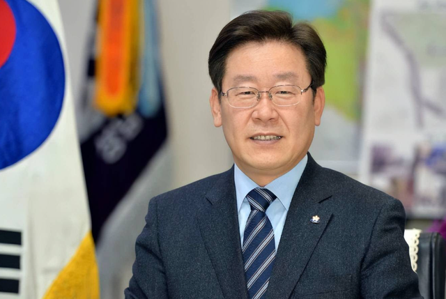 阅兵在即，中方特派人员祭奠韩国前总统，李在明对此表现强烈，韩中外交互动引发关注