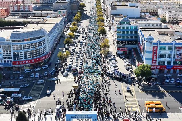 步履生花 城市漫游 这场徒步赛热烈精彩