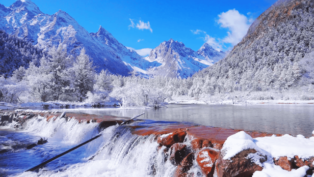 毕棚沟接待游客突破1100000！创下历史新高！