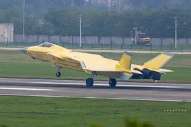 涡扇-15清晰照流出，已经装机试飞，歼-20完全体终于来了图片