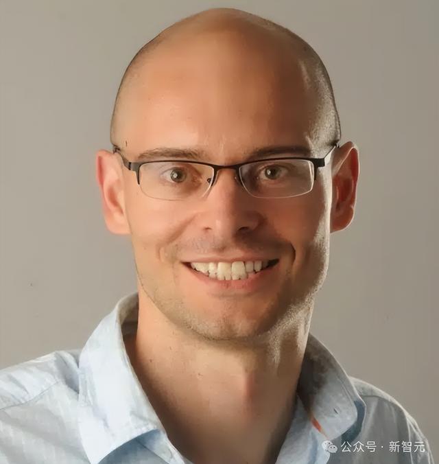 OpenAI最大失误：放走这位MIT学霸！美国AI三朝元老，现实韦小宝