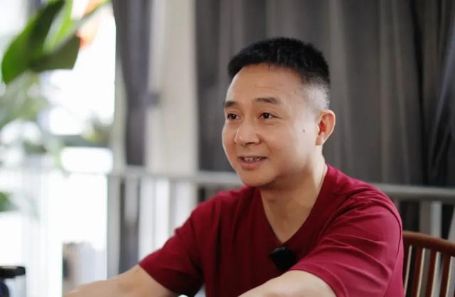 如何帮孩子立足于AI时代？这群父母找到了答案