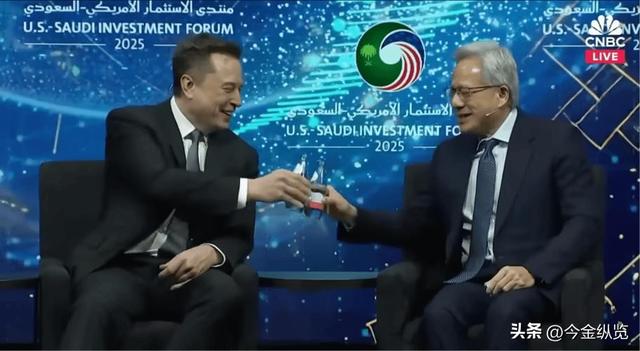 会哄人的机器人！是蜜糖还是砒霜？马斯克道破玄机	，你还敢信吗？