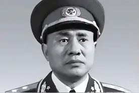这十位中将打仗不输开国上将，名气甚至比许多上将还要大图片