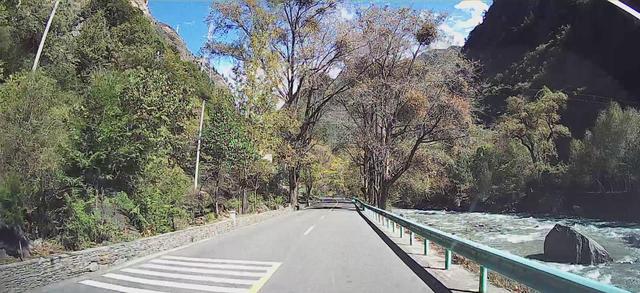 2024深秋四川行09 塔公草原-丹巴中路藏寨-金川县