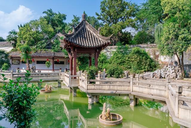 开通樊城米公祠与襄城北街夜间游轮摆渡航线的建议