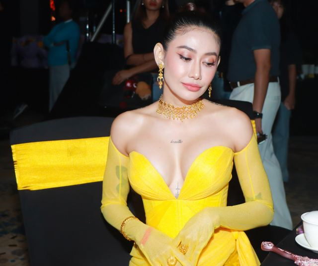 缅甸第一性感女神刚出狱又惹恼警方，辣眼视频流出