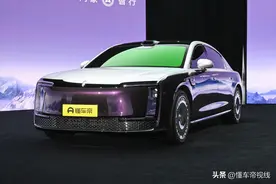 新车 | 可选双色车漆/大型车，尊界S800实拍，纯电/增程动力图片