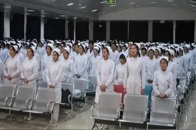 在卫校读书的男孩子，日子有多“煎熬”？生活到处是“尴尬”图片