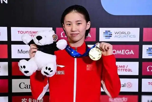 同是冠军父母，陈芋汐父母夸女儿很自律，全红婵母亲却说：胖点好