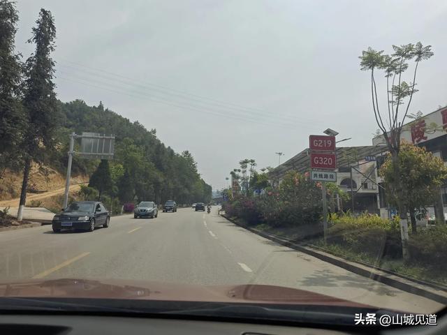 219国道云南段自驾路况2025