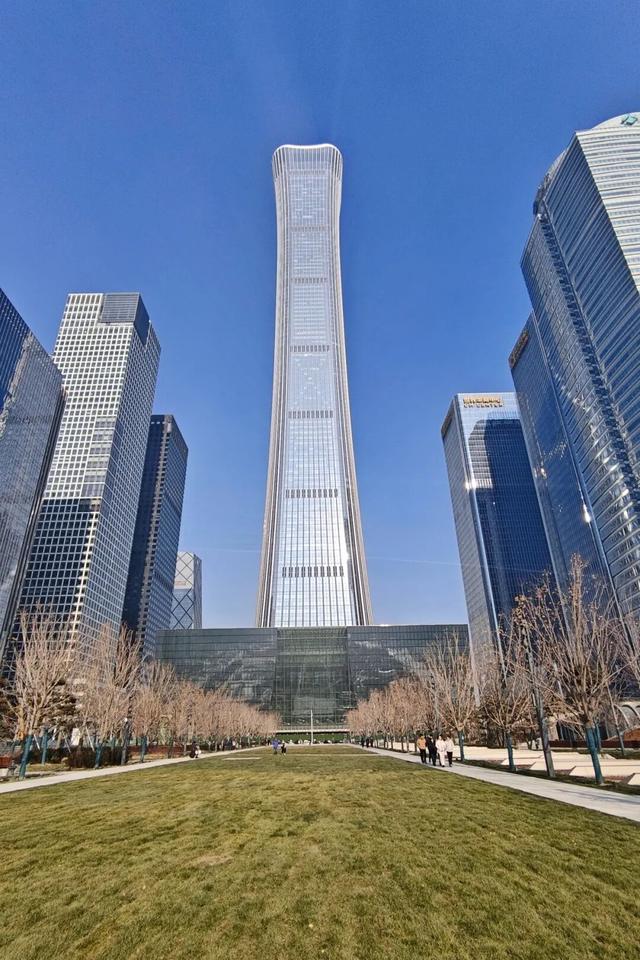 终于等到！北京CBD核心区公共绿地广场开放了！