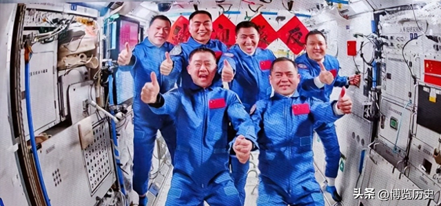 神舟二十号被撞！中国早有防备，10天内随时救援，美国预谋不轨？