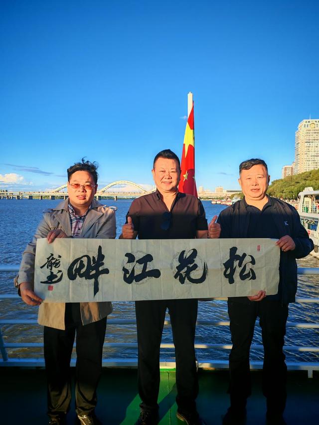 著名文化学者张龙哈尔滨打卡，邀客共品龙江风情