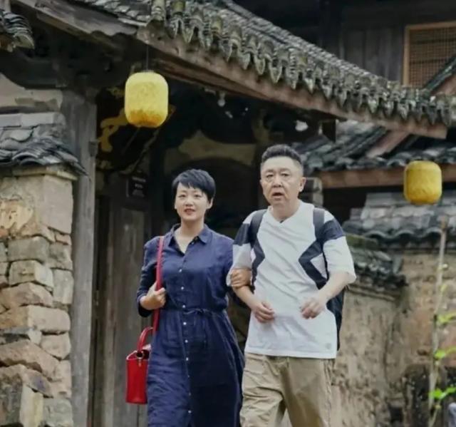 不查不知道一查吓一跳，坐拥北京60亩马场的于谦，私下到底有多壕