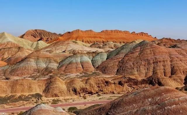 又踏甘肃地之六 张掖篇之四 七彩丹霞（3） 七彩云海台