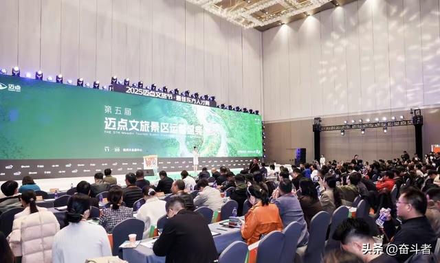 红旗渠风景区入选“2025年度国家AAAAA风景区百强榜”