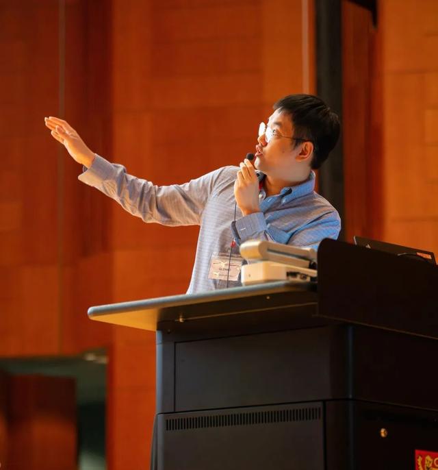 香港大学​让“运算噩梦”变为技术突破！