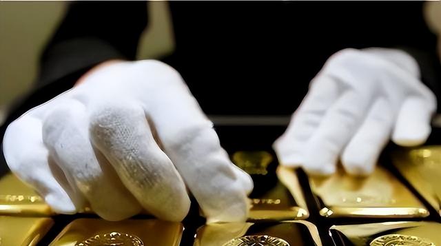 俄罗斯大批黄金运往中国，中国战略布局开始争分夺秒