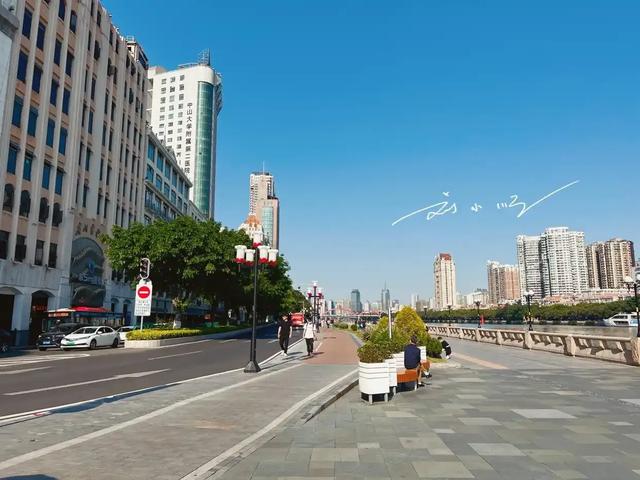 神似上海永康大楼?广州老城区这栋建筑成“网红”,游客扎堆打卡