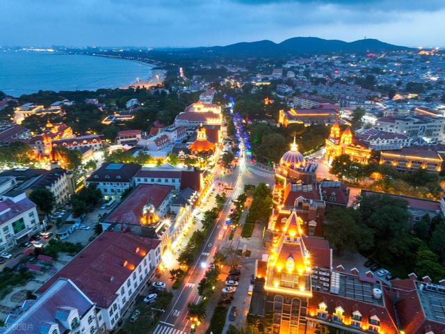秦皇岛，凭什么成为2025年中国10大避暑游目的地的TOP1？