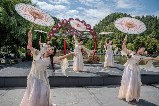 黄山·活动汇 | 穿越千年，入戏西递，沉浸式演艺开启徽州奇旅！| 皖美夏日