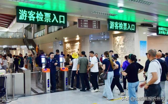 五台山景区：“老招牌”焕发新活力