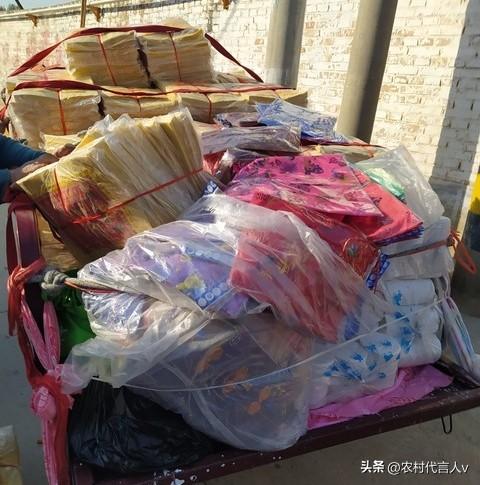 不是迷信！寒衣节上坟有讲究，记得:1不烧	、2不照、3不捡、4不空