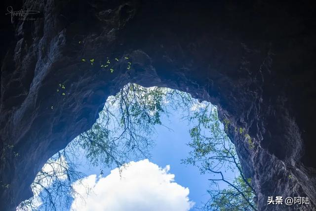 在湘西靠近贵州的大山深处有个天然溶洞，冬暖夏凉却“无用途”