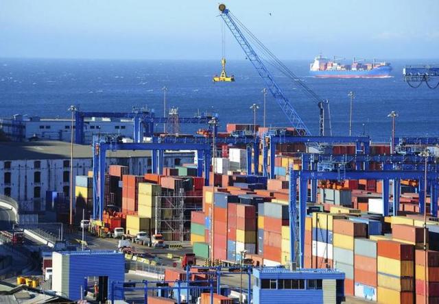 中方连环反制已落下，日本企业天塌了，李在明：马上就去高市老家