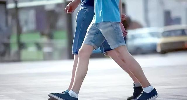 快走被认证为最“长寿运动”！医生提醒：快走时注意这几点